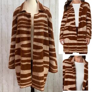 NWT Liverpool Womens Open Front Coatigan Sweater Jacket Pockets Animal Print L